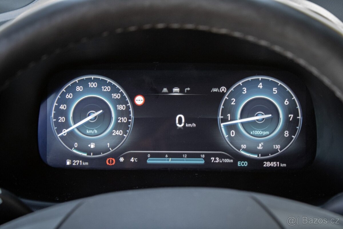 Hyundai i30 fastback MT/6 - 12