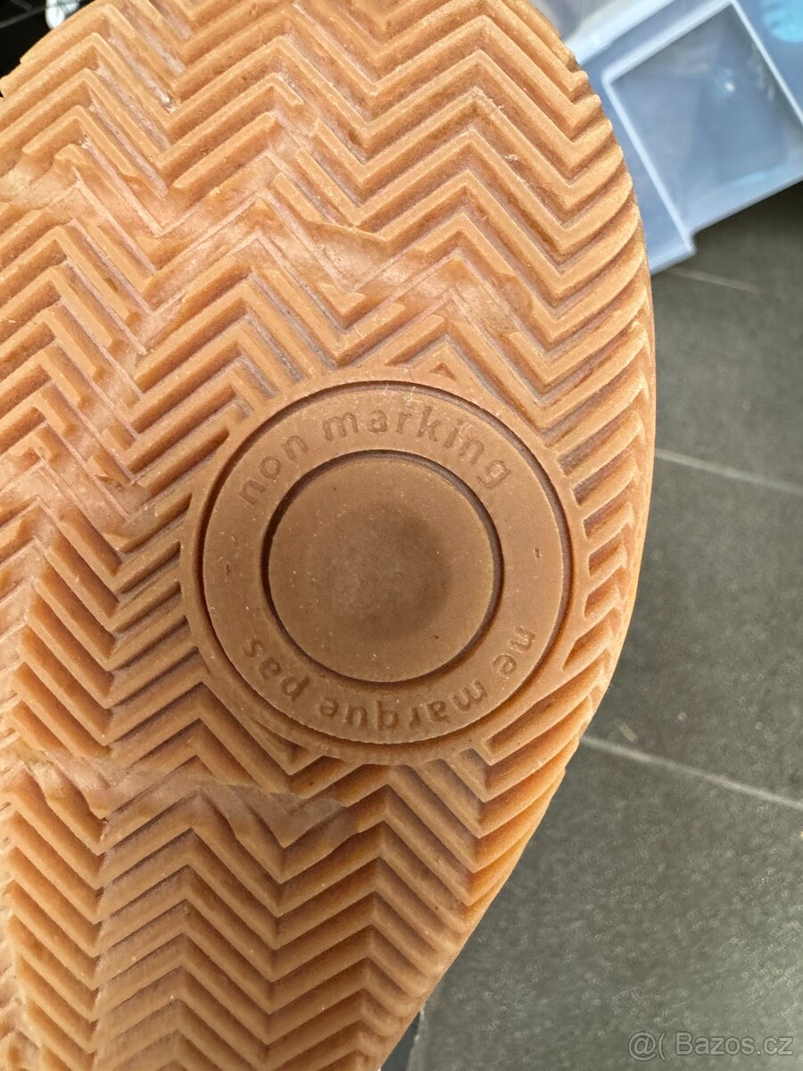 PRODÁM TENISKY, ATORKA, DECATHLON, VELIKOST 36 - 12