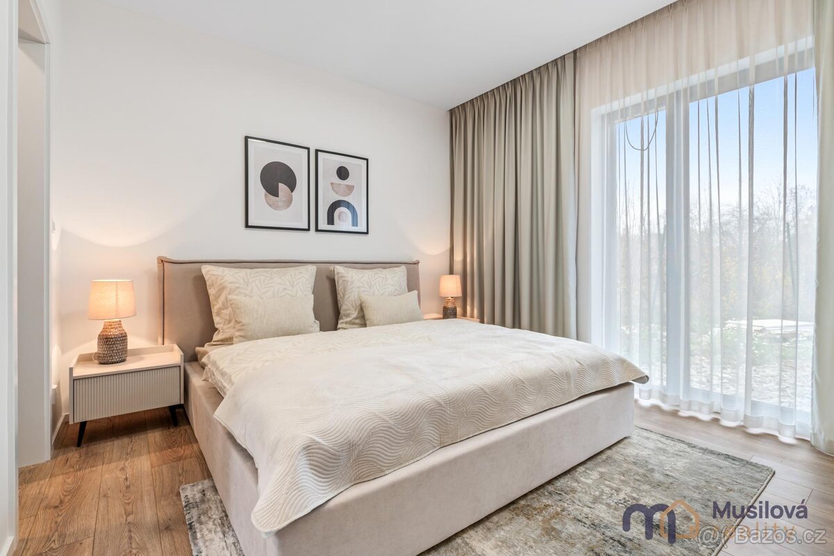 Prodej rodinného domu 150 m, pozemek 636 m - 12