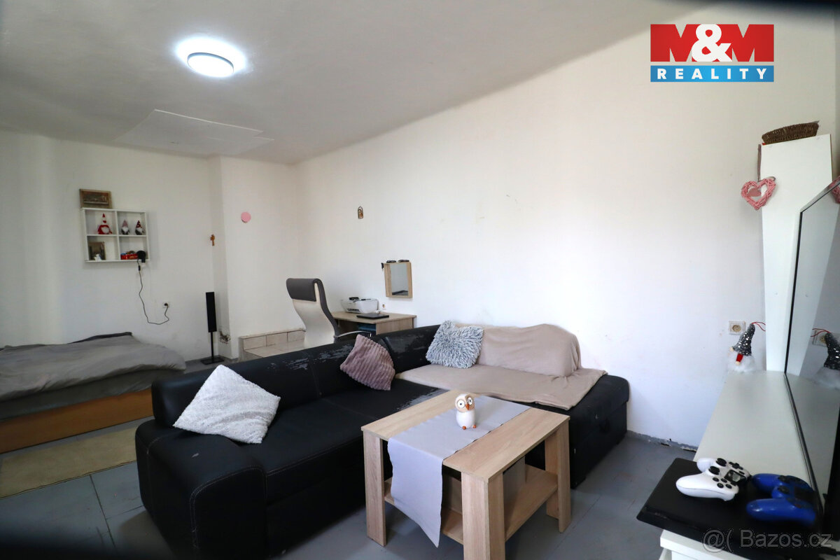 Prodej rodinného domu, 200 m², Libořice - 12