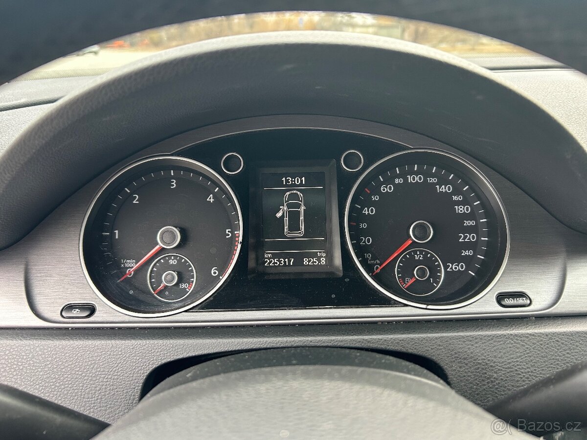 Volkswagen passat b7 2.0 tdi 103kw - 12