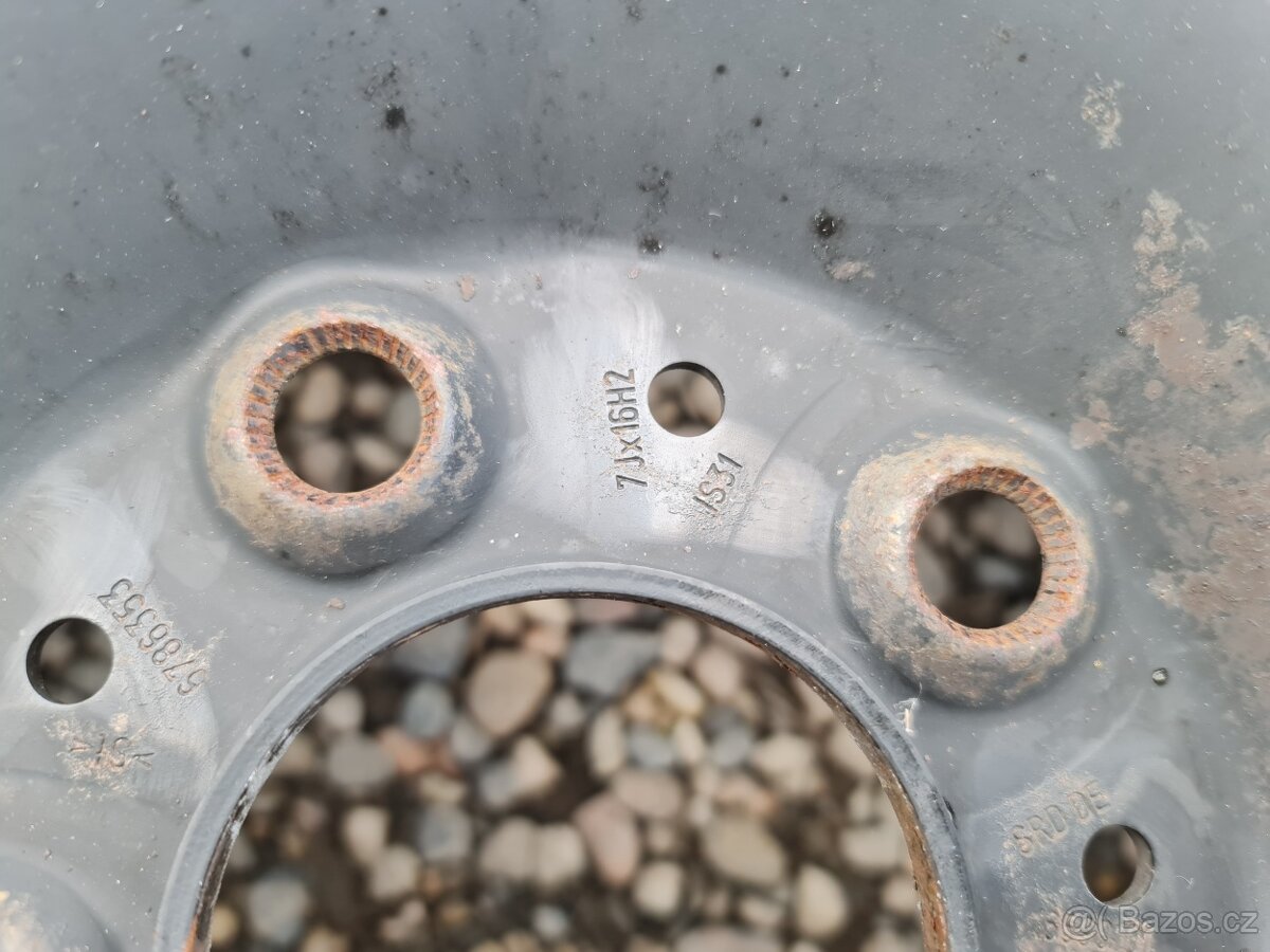 Sada originálníc 16" plechových disků BMW 5x120 + zimní pne - 12