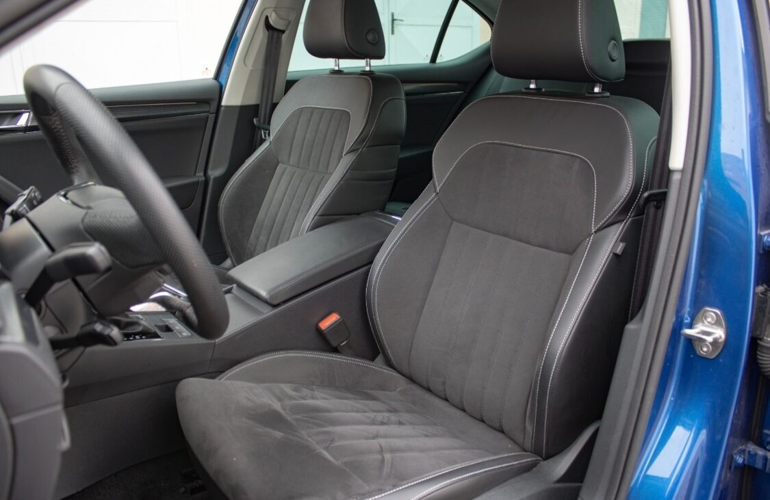 Škoda Superb 2.0 TDI DSG Style - 12