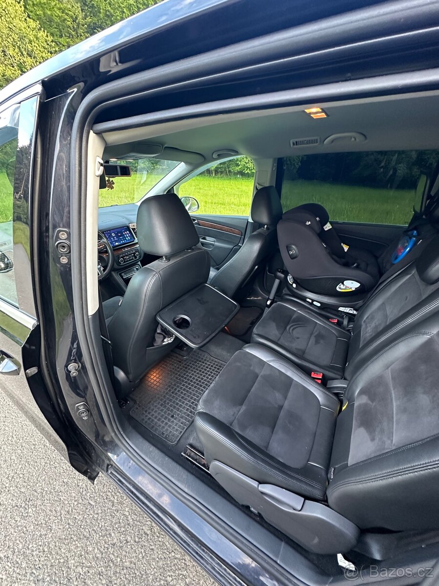 Volkswagen Sharan 7N - 12