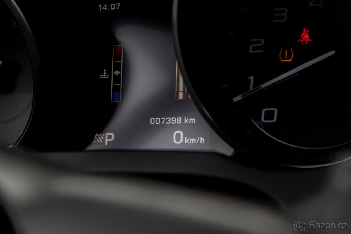 Jaguar F-Type Convertible 3.0L V6 A/T - 12