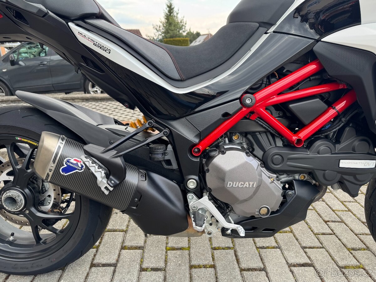 DUCATI Multistrada 1260 Pikes Peak - 12