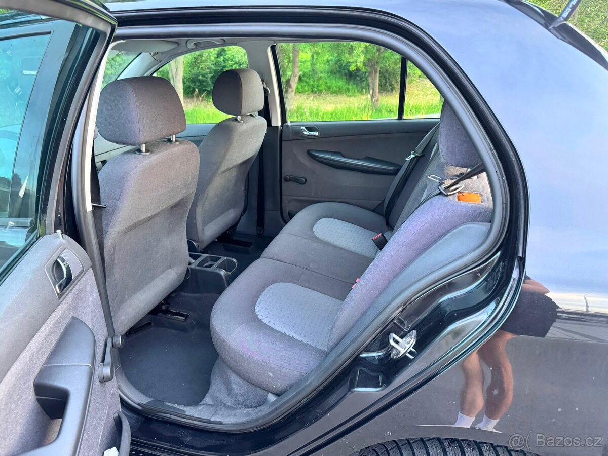 Škoda Fabia 1.2 HTP - 12