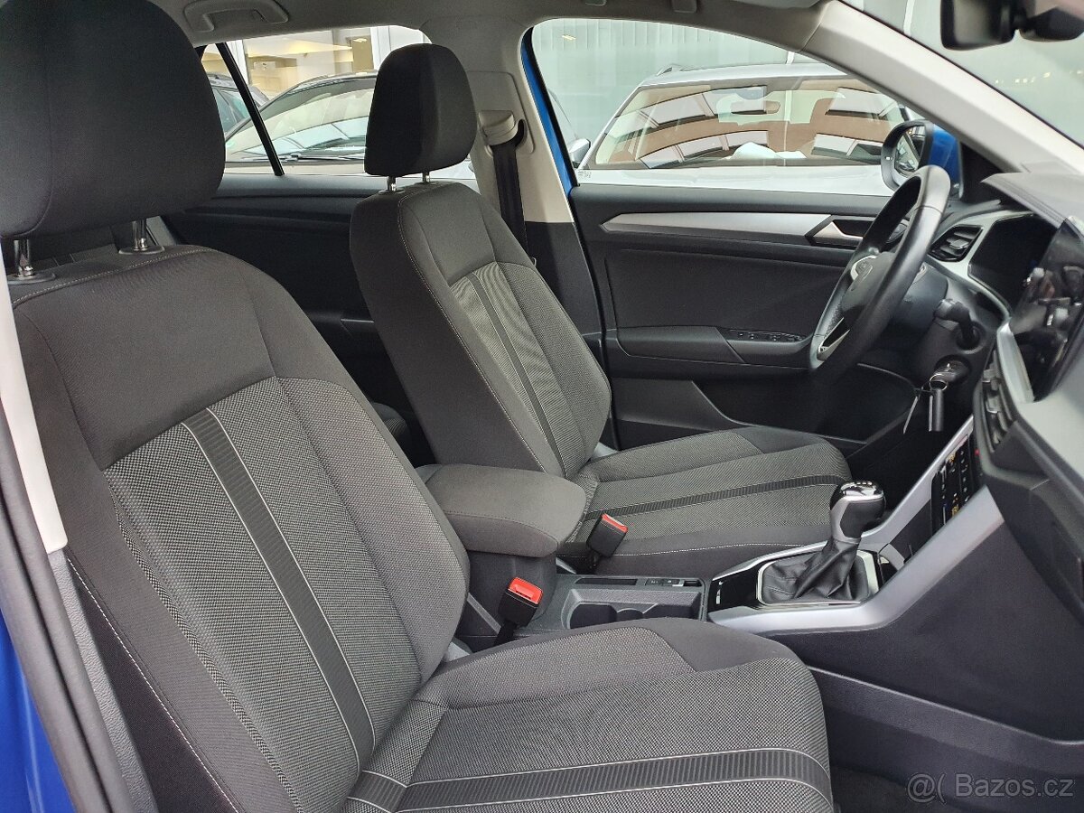VW T-Roc 1.5 TSI 110kW DSG 74tkm Tažné - záruka Autodraft - 12