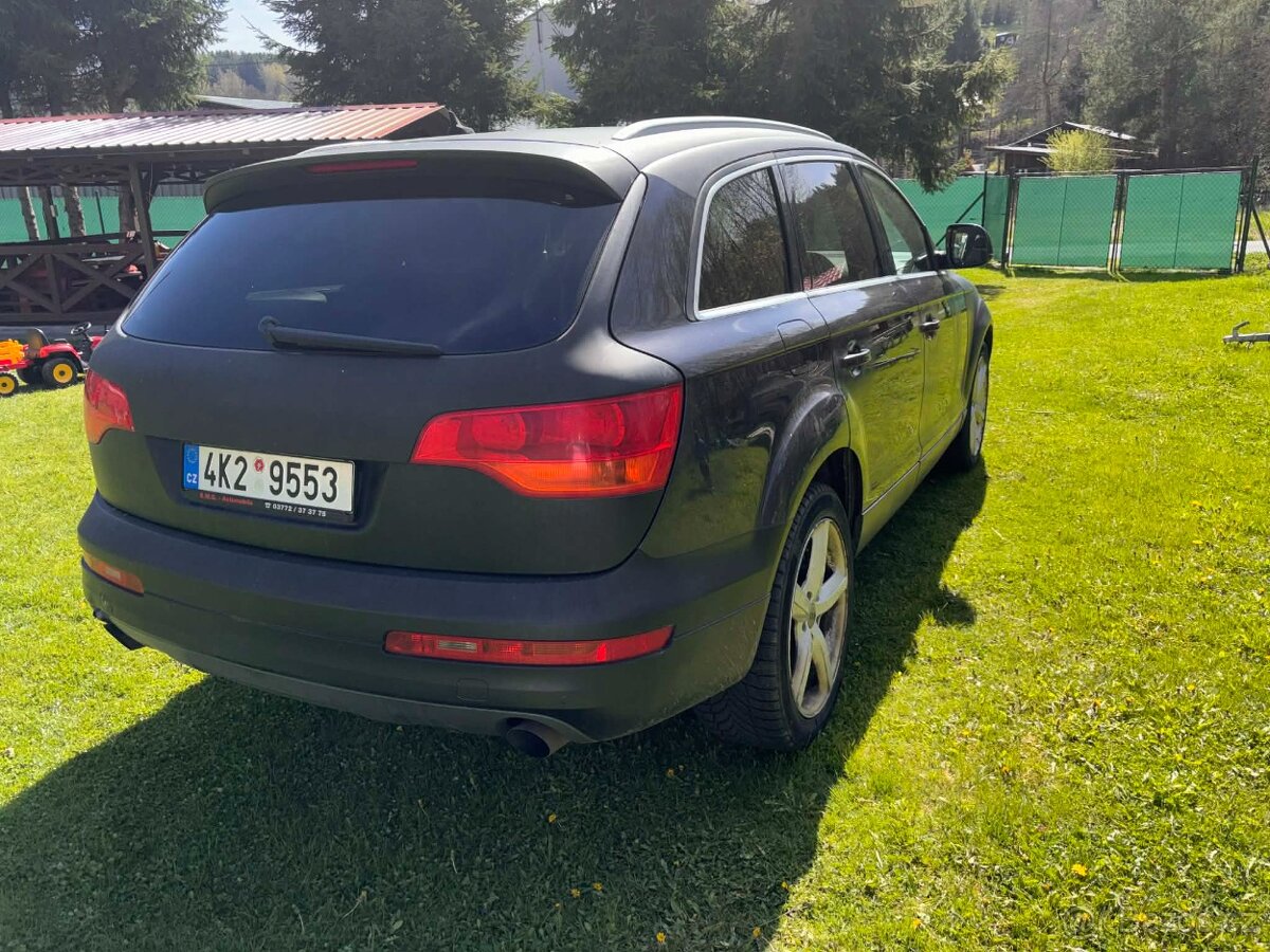 Audi Q7 3.0TDI - 12