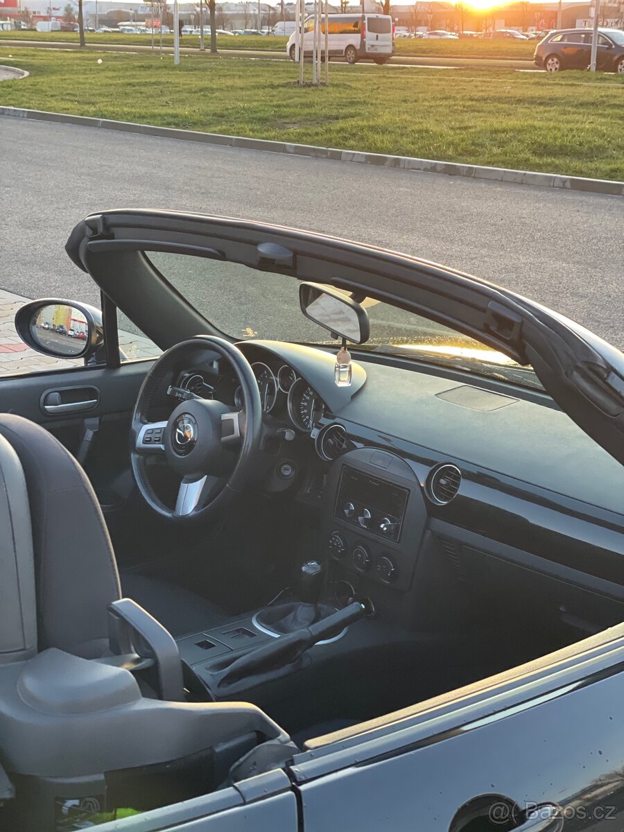Mazda MX5 - 12