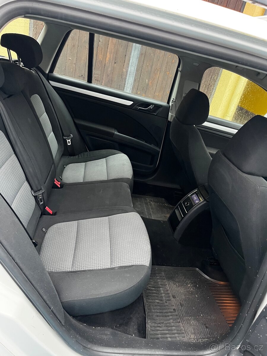 Skoda superb 2 combi 1.6tdi 77kw - 12
