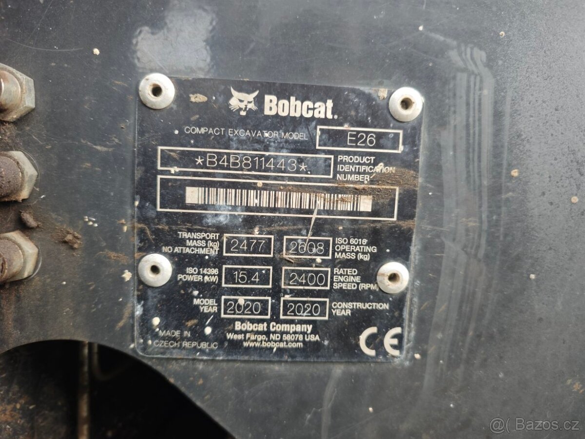 Pásový minibagr Bobcat E26 - 12