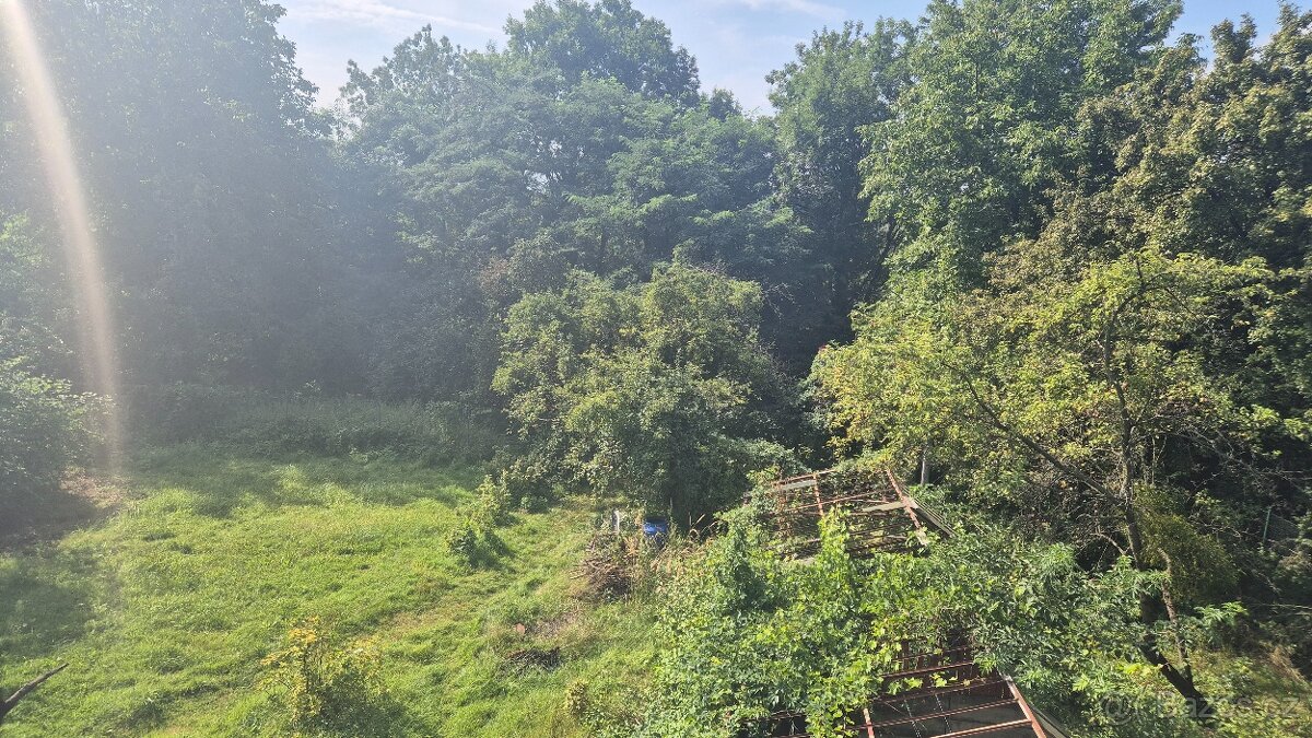 Pozemek Slezská Ostrava - 12