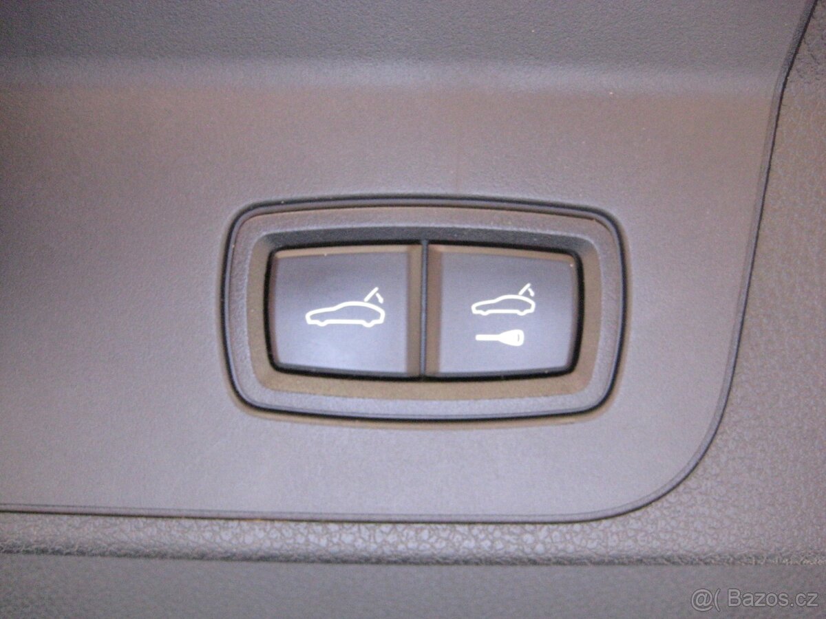 PORSCHE PANAMERA 4E-HYBRID 1. MAJITEL, SERVISKA - 12