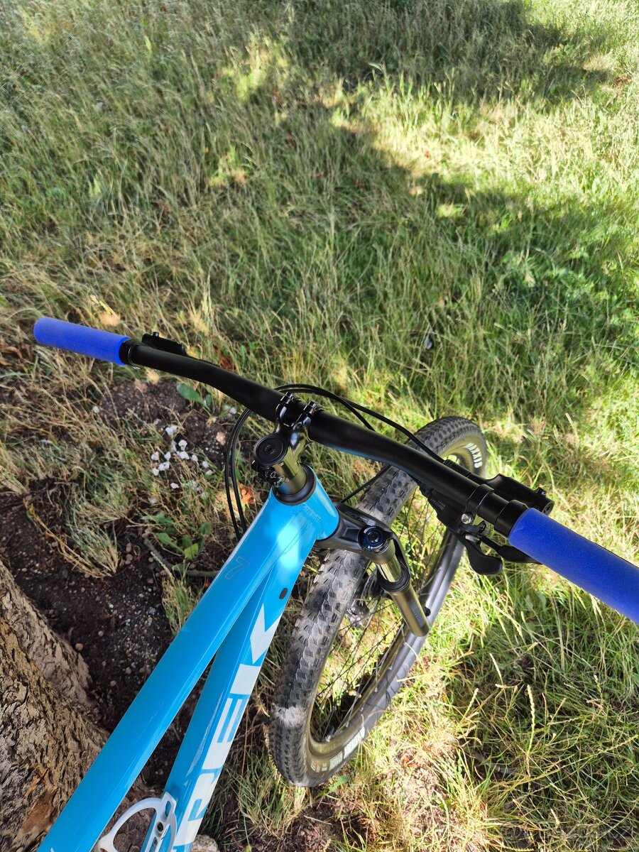 Horské kolo Trek Marlin 7 Gen 3 - 12