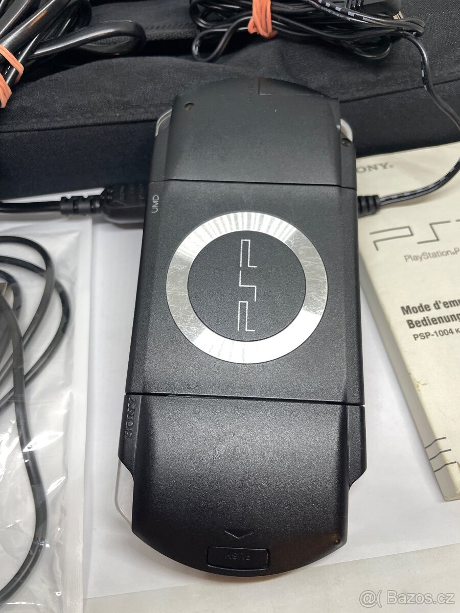 Sony PSP 1001+ Logic3 Sound System Speaker - 12