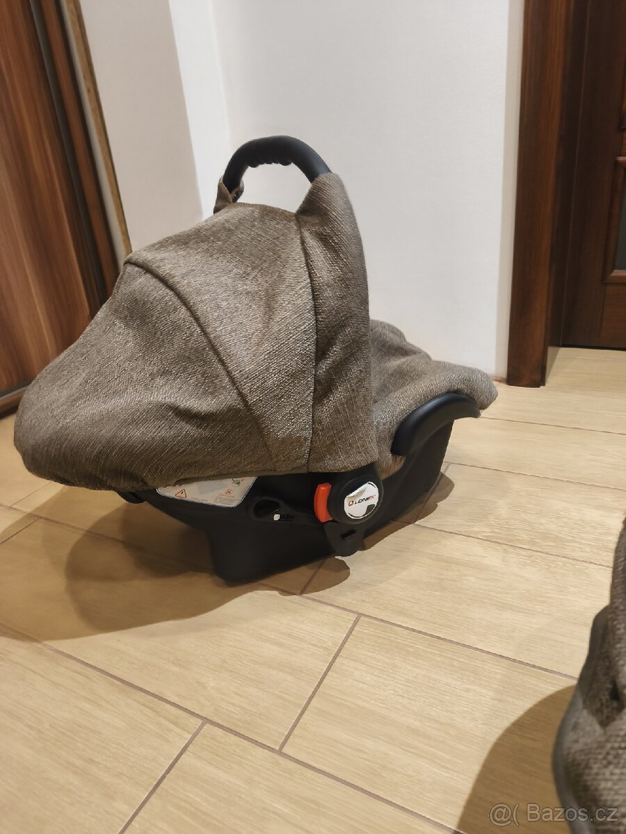 Kočárek troj kombinace - 12