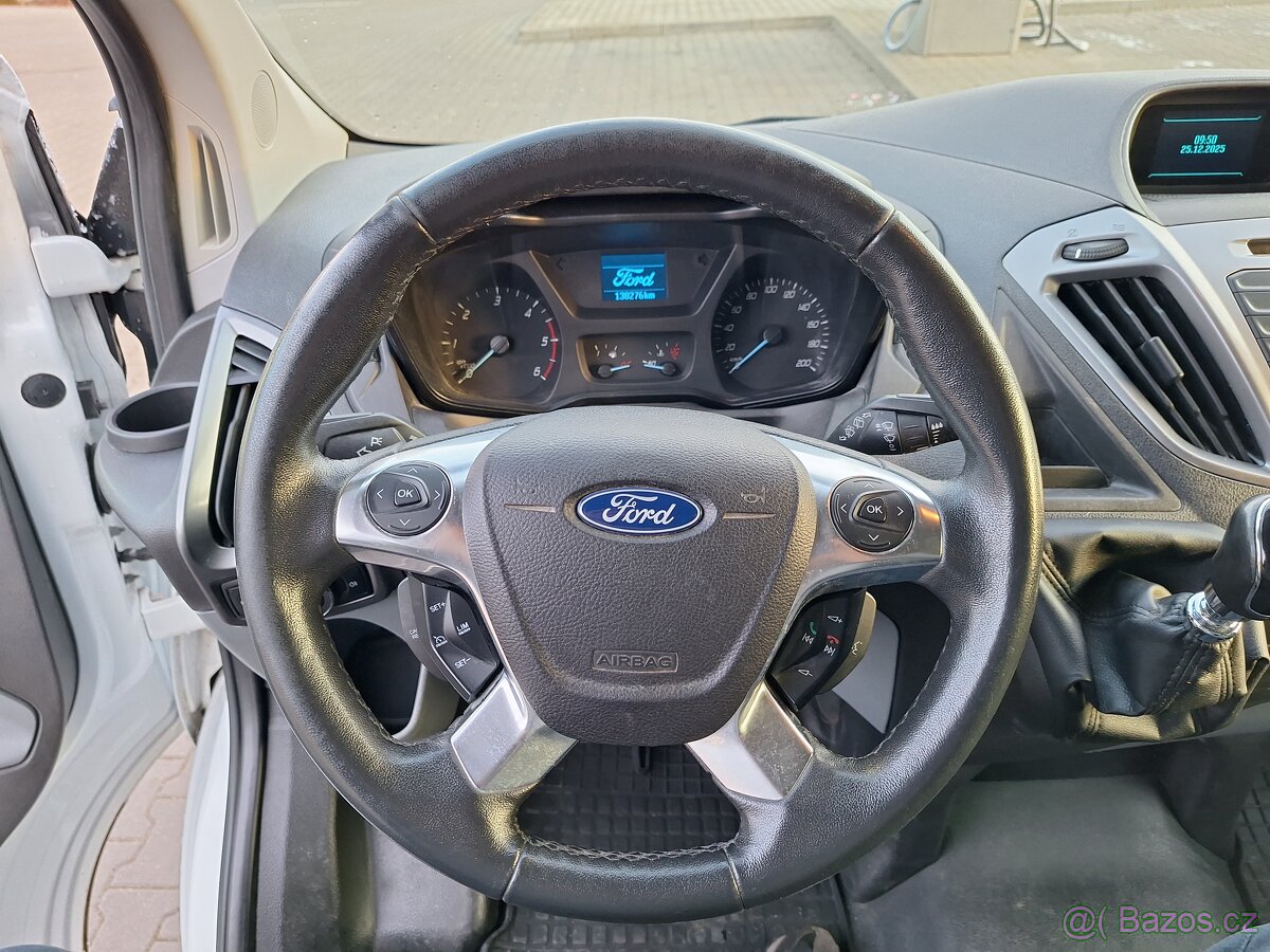 FORD TRANSIT CUSTOM 9 MÍST 130 T.KM - 12