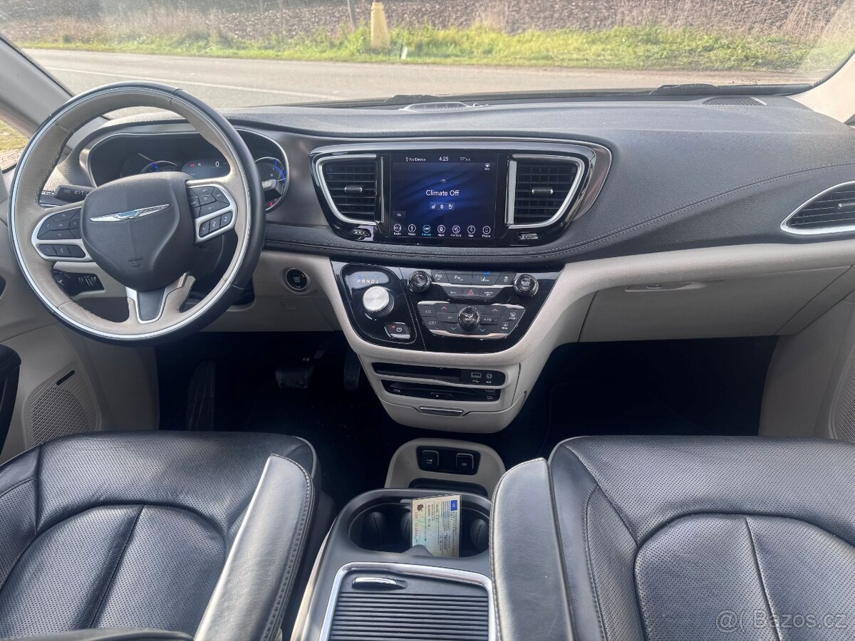 Chrysler Pacifica 3,6 Hybrid Radar Limited DVD 2019 - 12