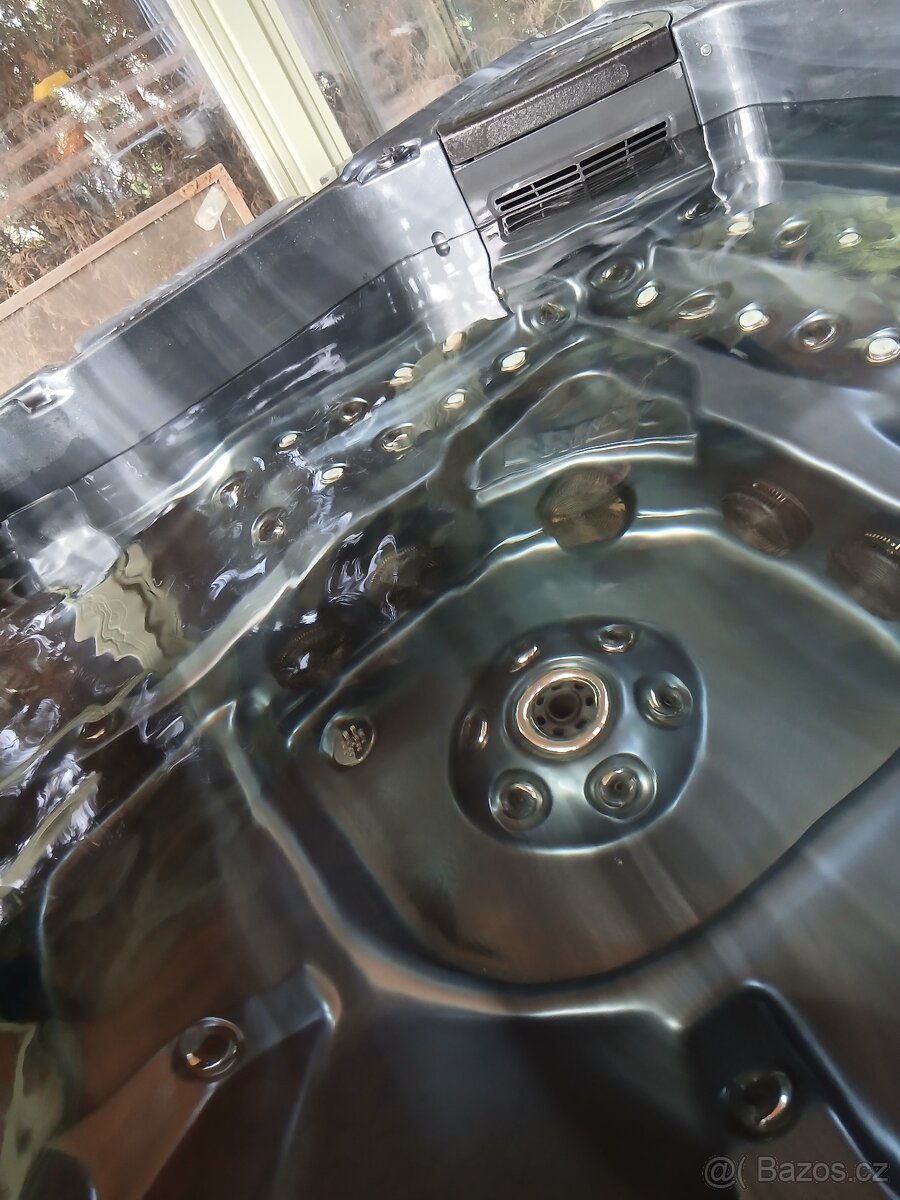 Vířivá vana Kleopatra - 12