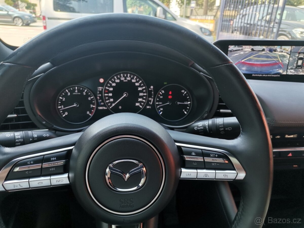 Mazda 3 2.0iX 132kw Full výbava - 12