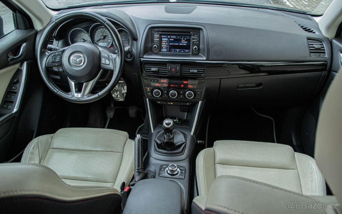 Mazda CX-5 2.2 Skyactiv-D AWD Revolution - 12