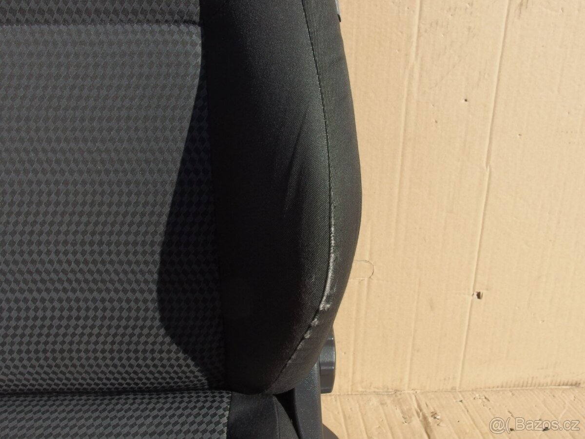 Sada sedaček Škoda Roomster s airbagy a výhřevy - 12