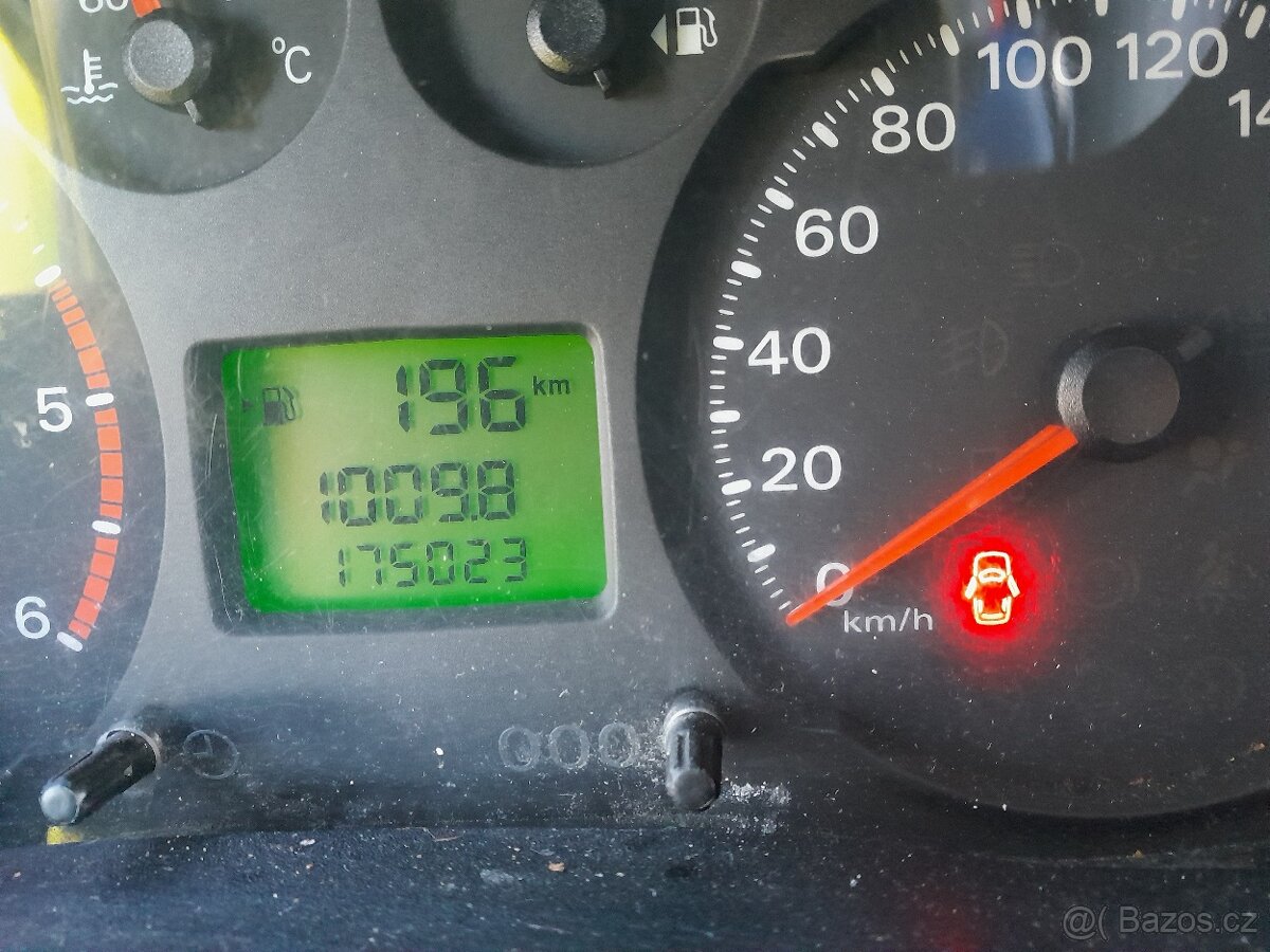 Ford Transit 300L - 12