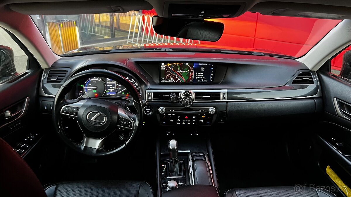 Lexus - 12