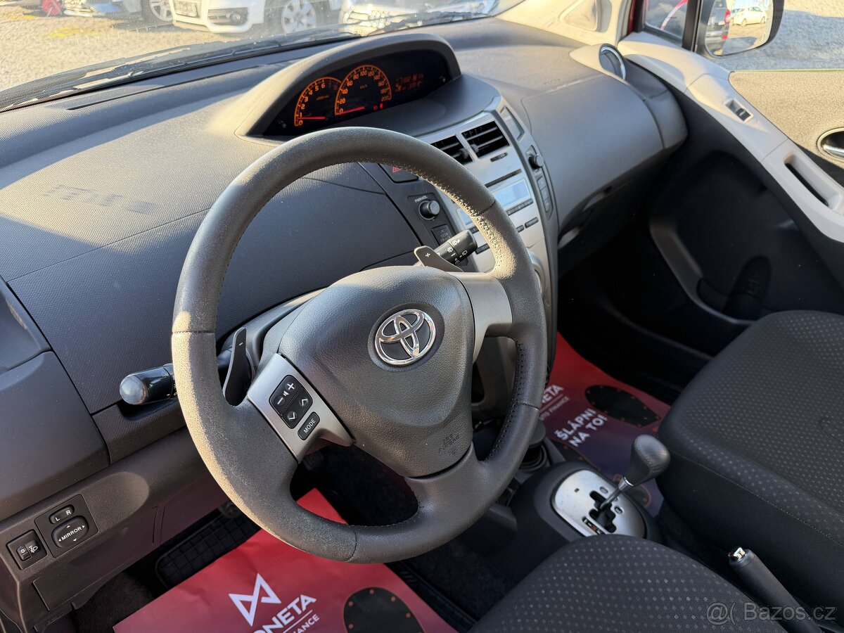 Toyota Yaris 1.3 VVT-i 73kw Automat - 12