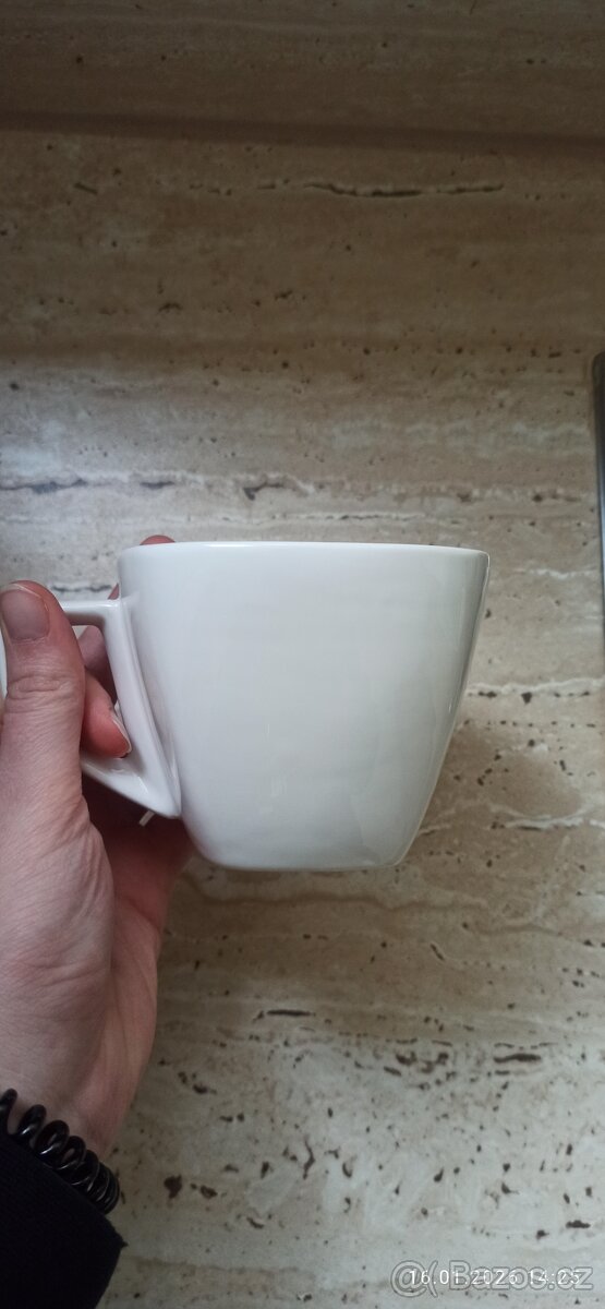 sady hrnečků,podtácků, skleniček - 12