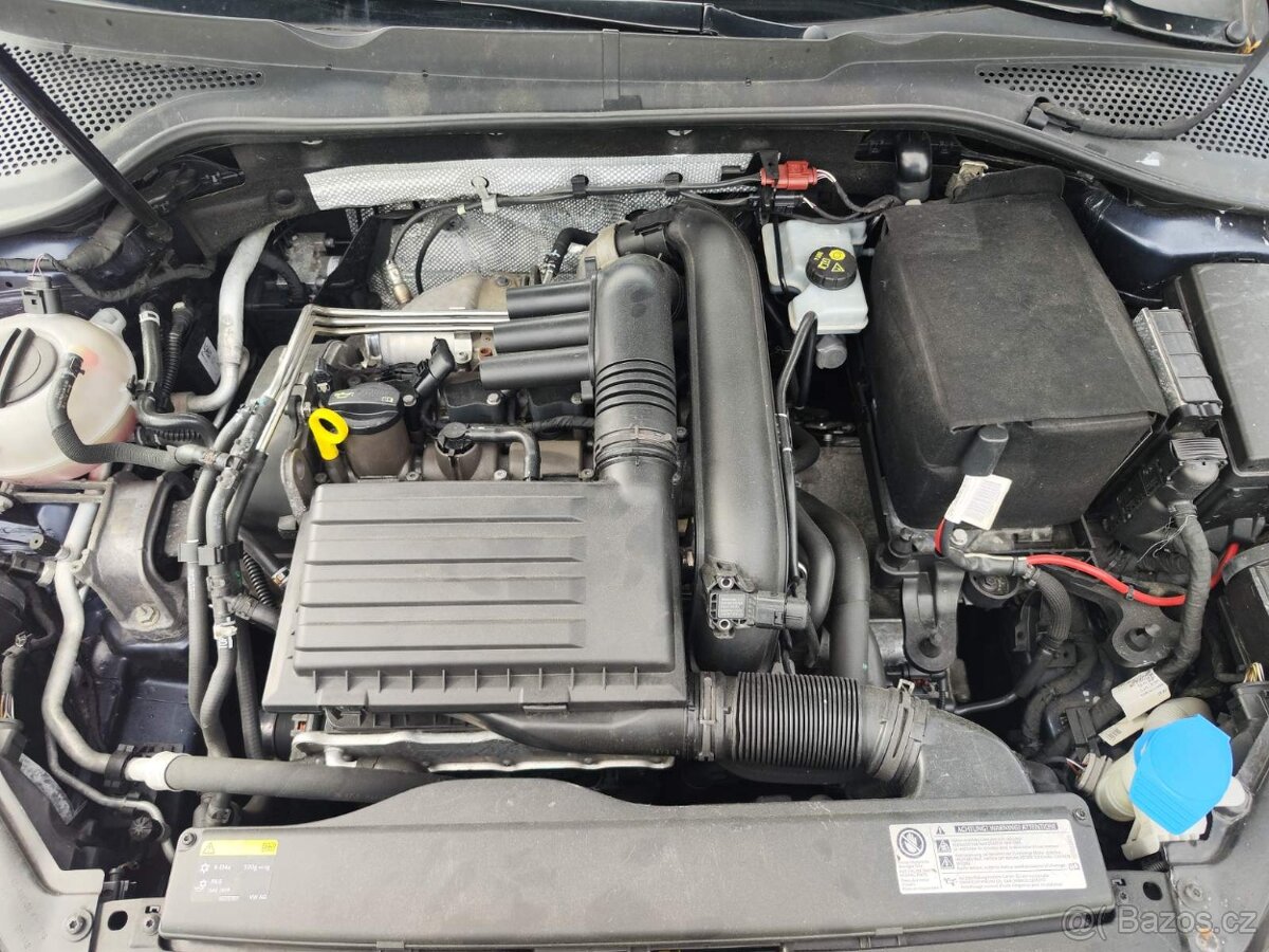 VW Golf 7 1.4 TSi 90kw ročník 2013 - 12