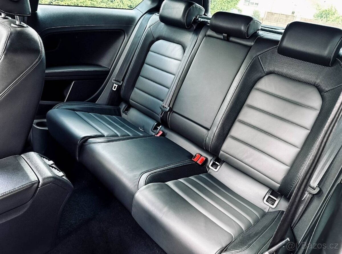 Volkswagen Golf 7 R 2.0 TSI BMT R 4MOTION - 12