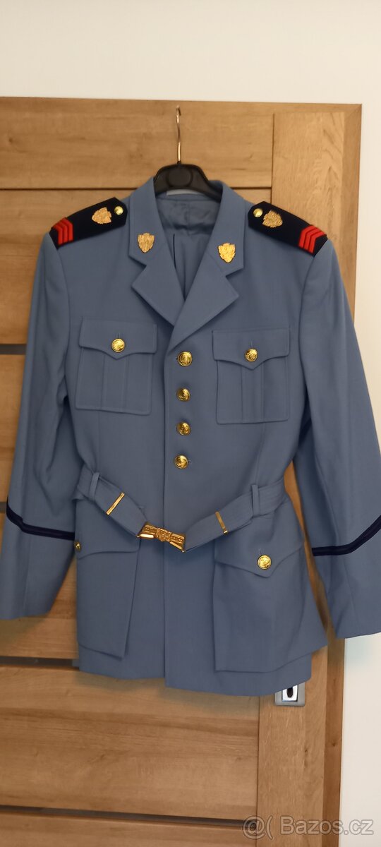 uniformy Hradní stráže - 12