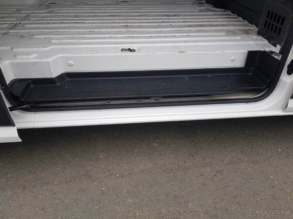 VW eCrafter L3 H3 - 12