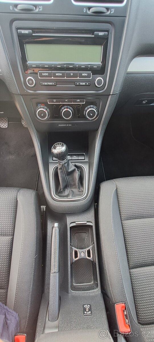 Volkswagen Golf 2.0 TDI 103kW 4MOTION - 12