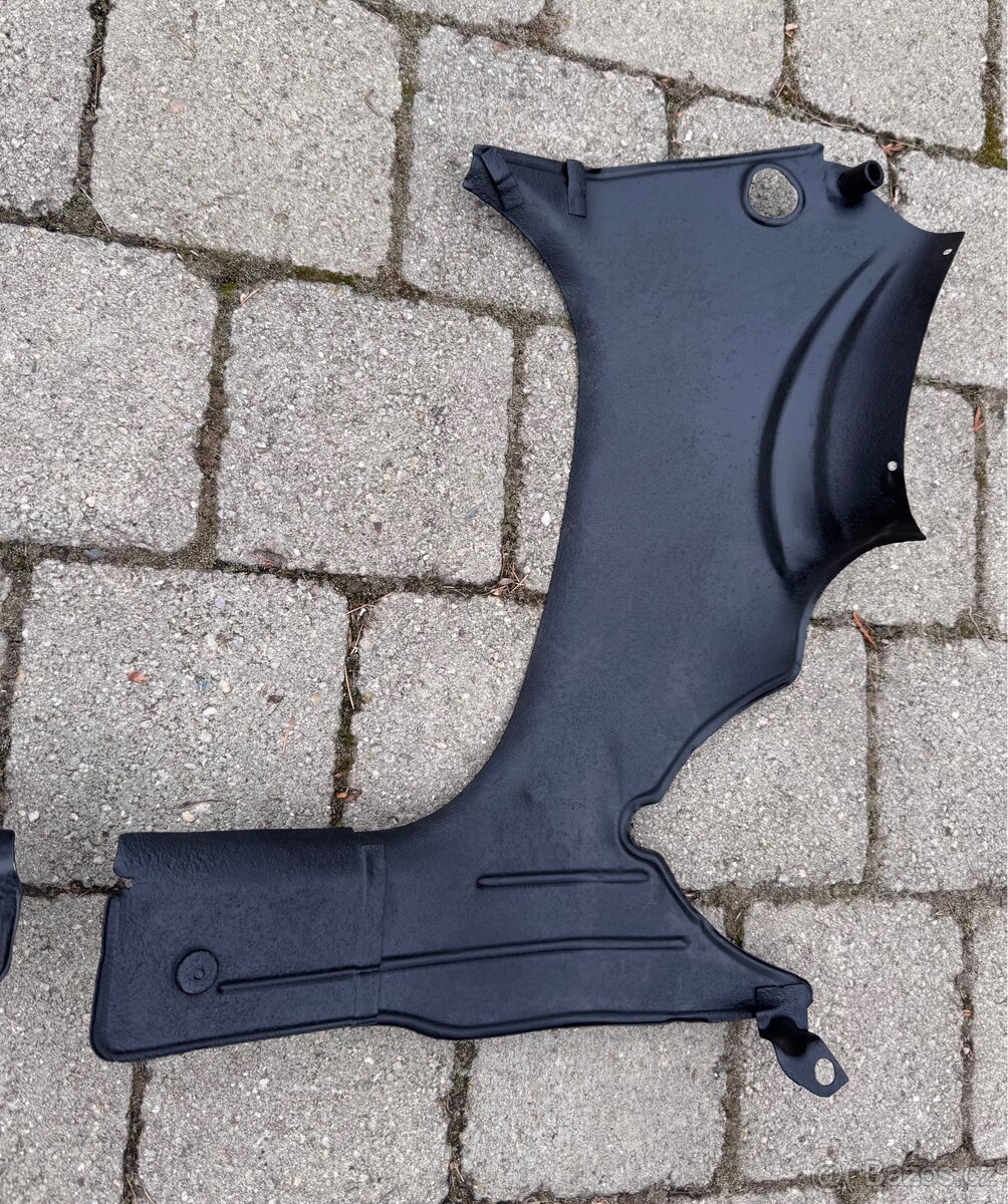 ČZ 125 175 250 deluxe, Sport - podsedlové plechy - 12