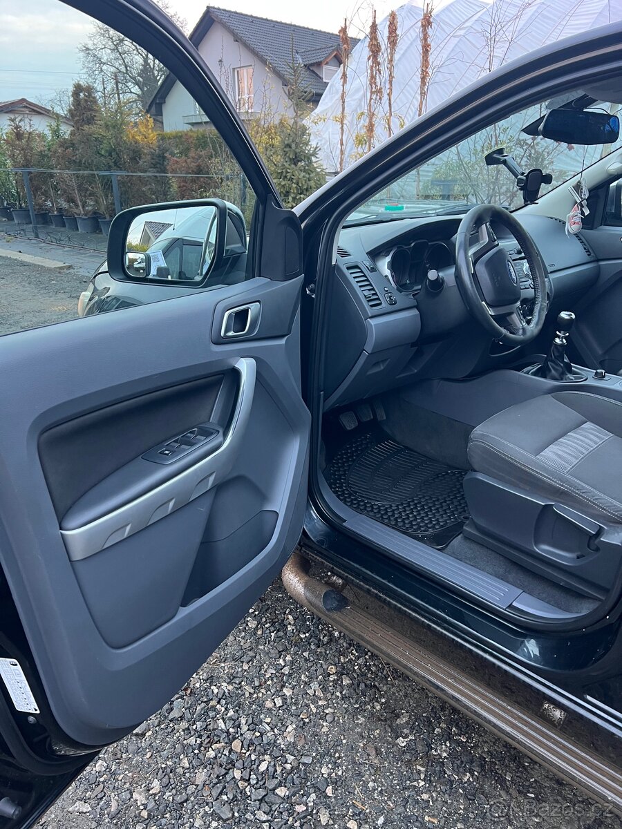 Ford Ranger - 12