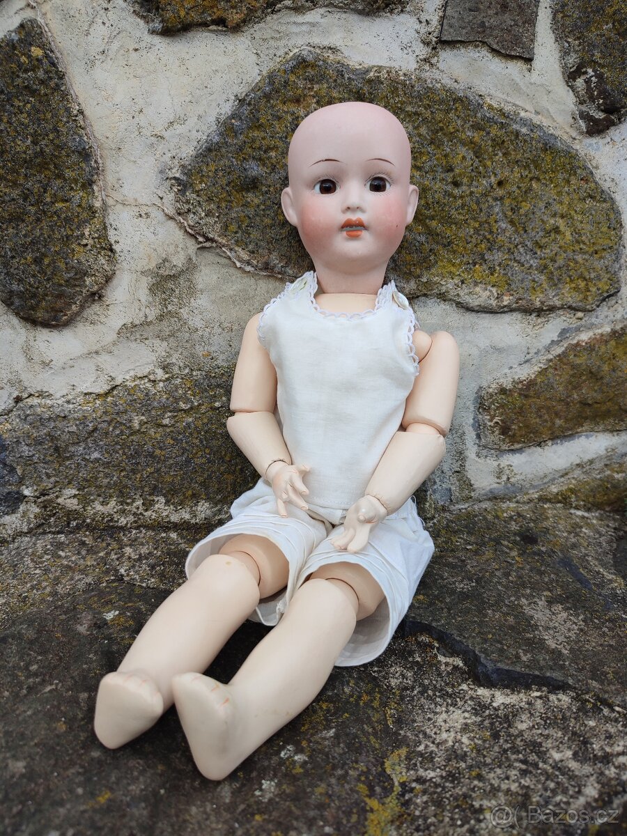 Panenka porcelán,kloubové tělo - 12