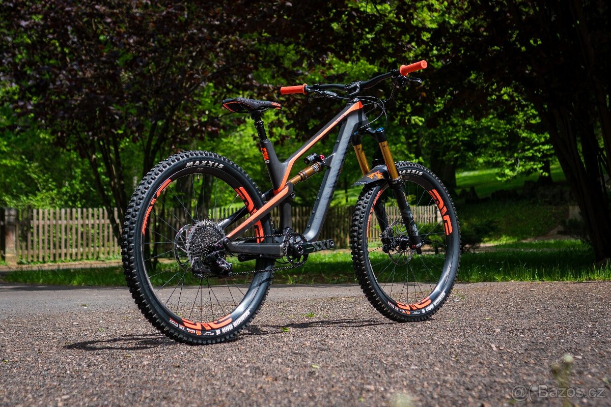 Canyon Spectral CFR 9.0 Ltd - 12