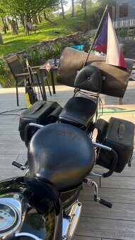 Yamaha DragStar Classic 1100 - 12
