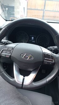 Hyundai i30 combi 1.0,88 kw - 12