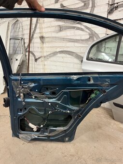 Škoda Octavia 1 sedan, PZ dveře - 12