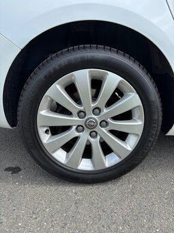 Opel Astra j sports tourer 1.6 CDTI - 12