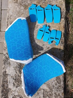 Kite / Prkno / board / 140 - 12