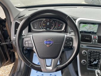 Volvo XC60 2.0 D4/133kW - Automat - 12