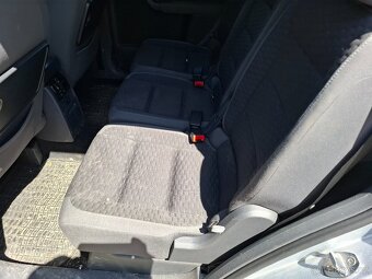 VW Touran 1.9 TDI 77kw Klima.Model 2007 Facelift///Havárie// - 12