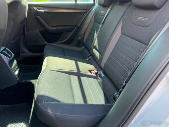 ŠKODA OCTAVIA SCOUT COMBI III FACE 2.0TDI 110KW DSG 4X4 NAV - 12