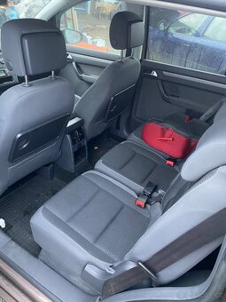 Vw touran 2.0tdi 103kw - 12