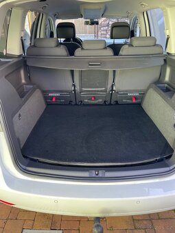Volkswagen Touran 2.0 TDI DSG, 2015, automat, tažné, 5 míst - 12
